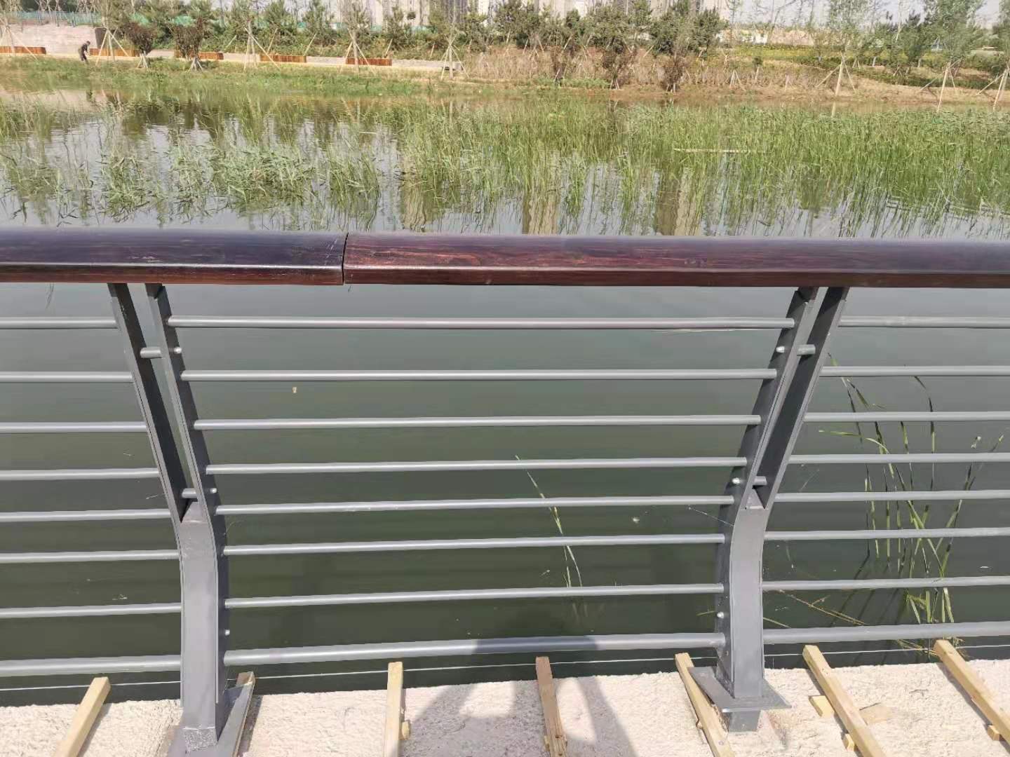 遂宁市桥梁防撞护栏灯光护栏 - 推荐